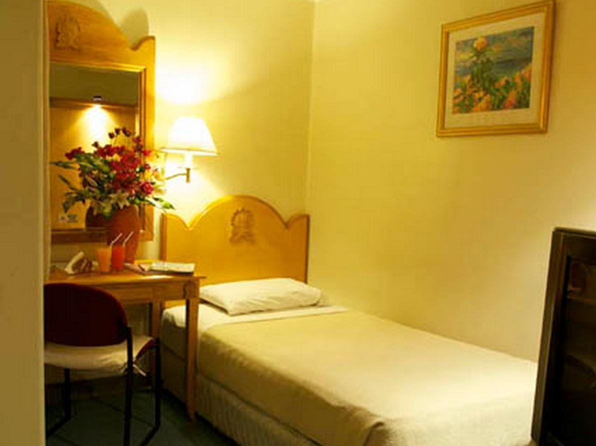 Palladium Suites Hotel Cebu Exterior foto